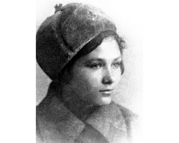 Лиля АЗОЛИНА