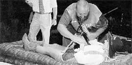 НА БОРОДЕ АНТАНАСА - ДЕВУШКА ЛЕНА: 61 килограмм поднял как пушинку