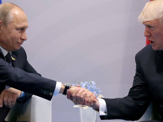 Трамп: в нехороших отношениях с Россией виноват съезд Трамп: в нехороших отношениях с Россией виноват съезд