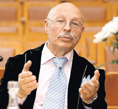 Режиссер Валерий ХАРЧЕНКО