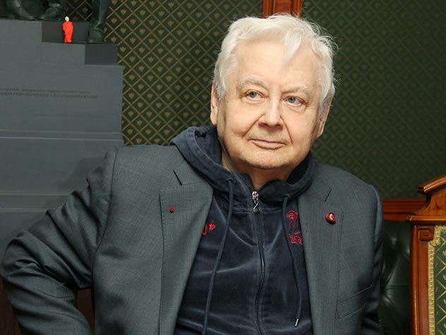 Олег Табаков