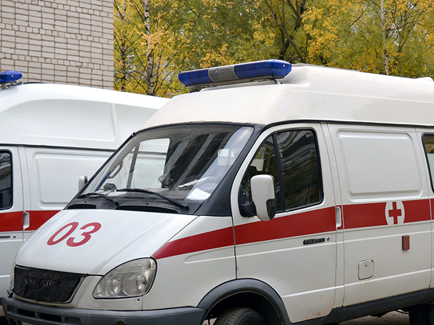 Москвич упал на болельщиков из Аргентины с шестого этажа