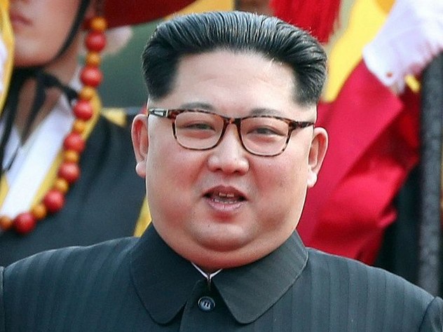 Северокорейский лидер Ким Чен Ын заявил, что власти страны уничтожат ракетный полигон Сохэ.