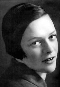 Татьяне Пельтцер - 20 лет. Источник: wikipedia