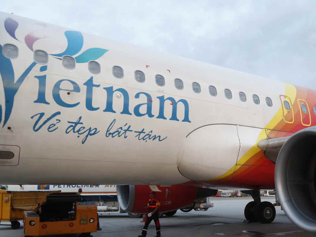 Vietjet Авиакомпания Vietjet заплатит пассажирам, заразившимся коронавирусом на борту