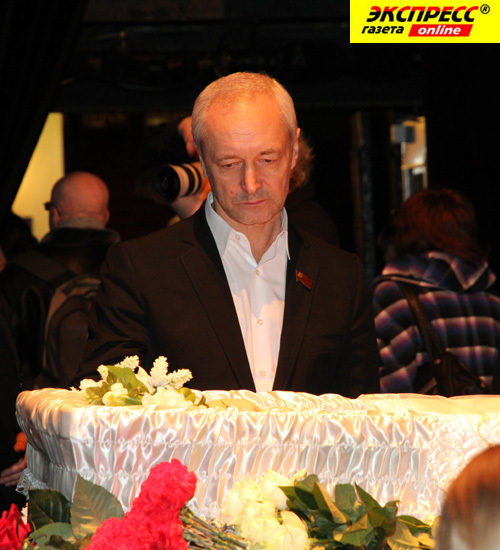 ЕВГЕНИЙ ГЕРАСИМОВ