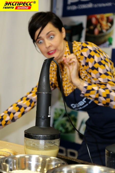 ОЛЬГА ШЕЛЕСТ