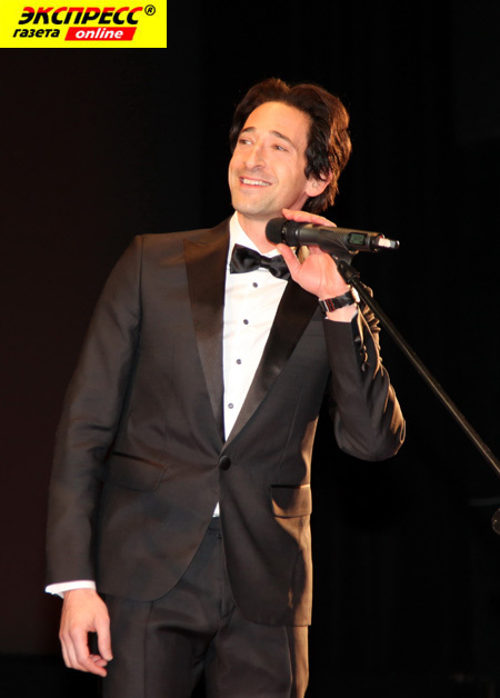 ЭДРИАН БРОУДИ