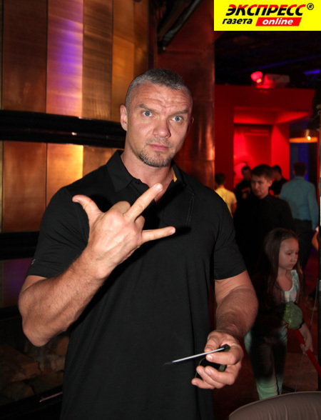 ВЛАДИМИР ЕПИФАНЦЕВ