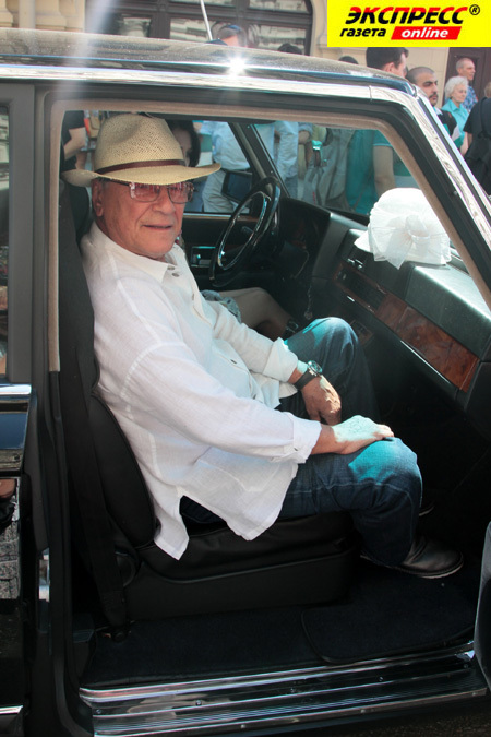 СЕРГЕЙ ШАКУРОВ