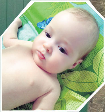 Сейчас Любочка находится у матери