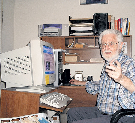 Писатель Уильям БЛУМ доказывает, что с разрушением СССР внешняя политика США стала ещё более агрессивной, а нам внушают, будто Америка спасает мир