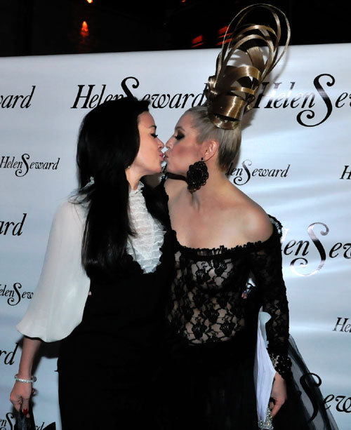 Анастасия ЗАВОРОТНЮК, Лена ЛЕНИНА