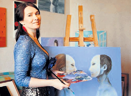 Начинала Ирина как обычный художник. Фото: фейсбук**