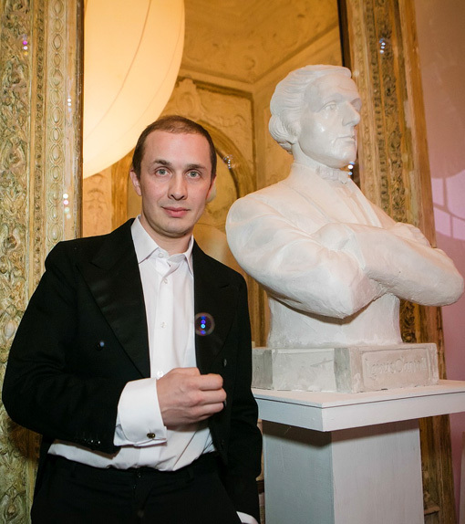 Скульптор Денис ПЕТРОВ