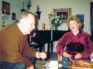 ЕВГЕНИЙ ЛАЗАРЕВ: переводил интереснейшие воспоминания актрисы на русский