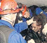 ИСКАТЕЛЬ ПРИКЛЮЧЕНИЙ: залез в трубу пьяным и несчастным, выбрался - трезвым и счастливым