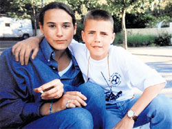 ФРАНЦИЯ, 1998 ГОД: ещё в школьном возрасте Дима пользовался успехом у женского пола