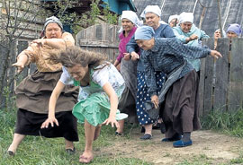 САМОСУД: во всех своих бедах жители деревни винят нечистую силу