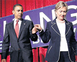 БАРАК И ХИЛЛАРИ: республиканские злопыхатели считают...