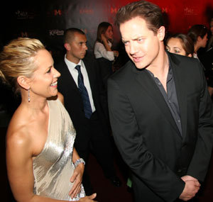 Партнерша по фильму Мария Белло с восторгом принимала заигрывания недавно разведенного коллеги