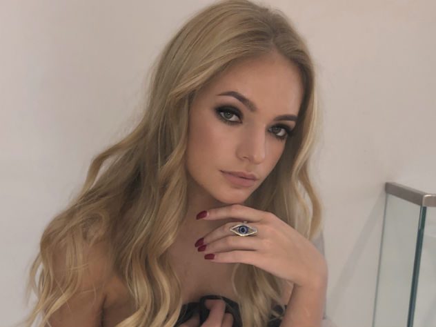���� �������